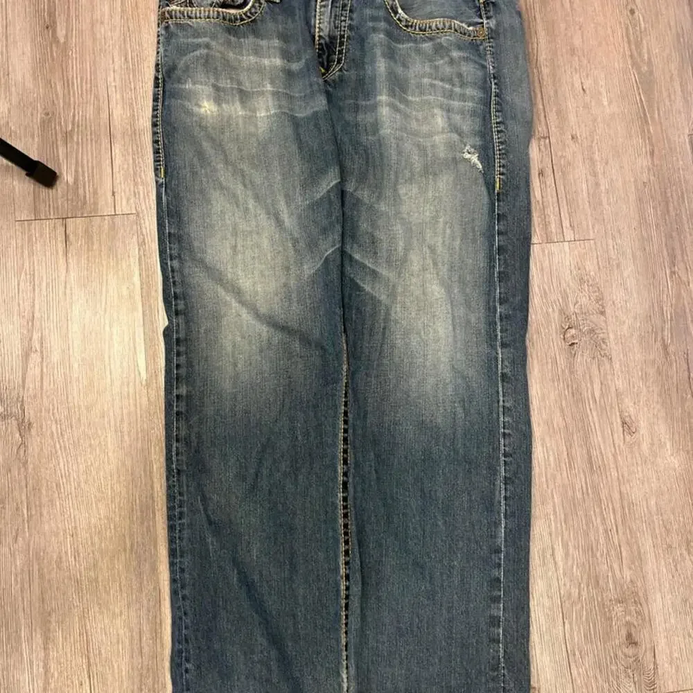 True religion world tour leg jeans in size 38